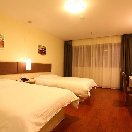 Motel Zhuhai Ningxi Road Екстер'єр фото